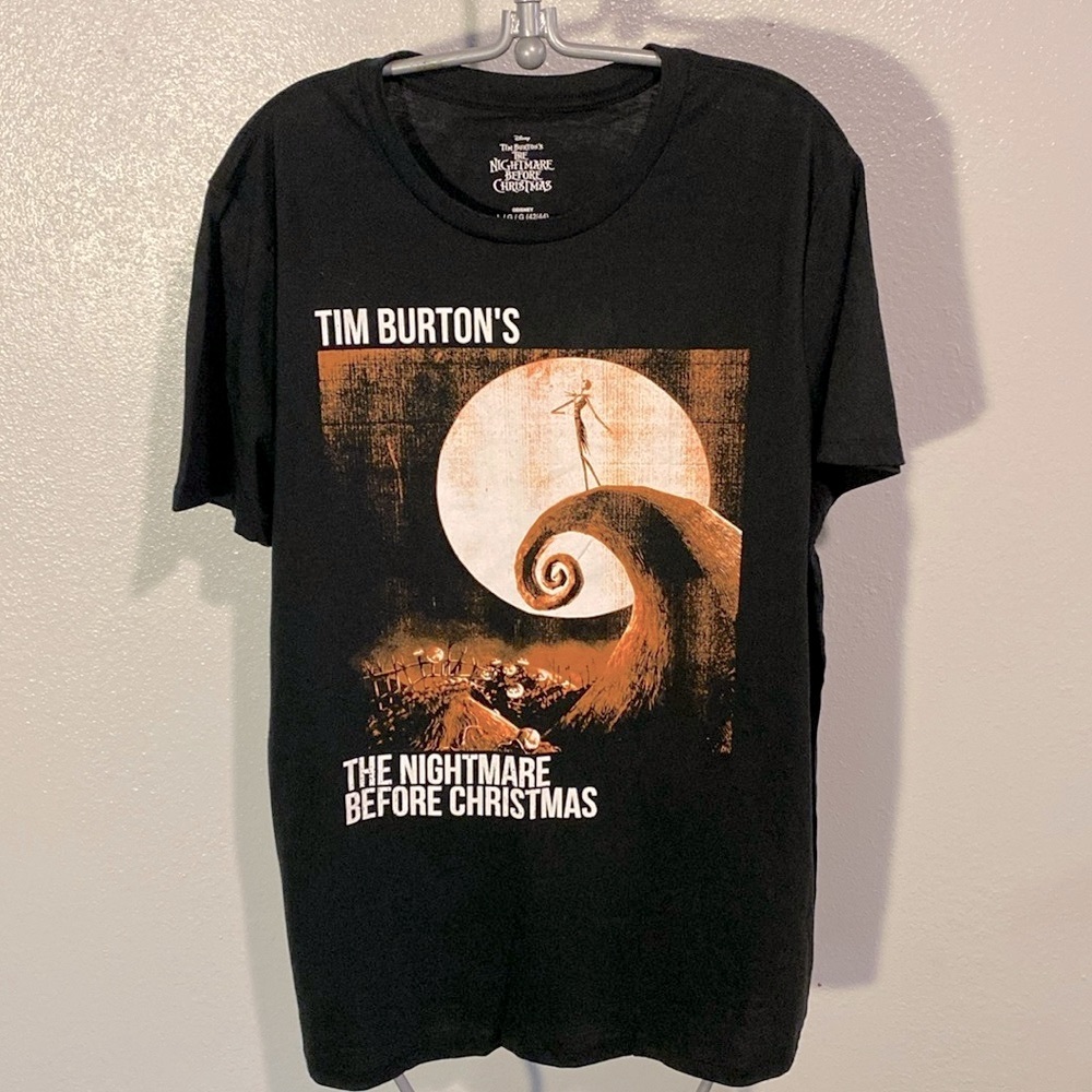 Disney Tim Burton’s The Nightmare Before Christmas NBC Black T-Shirt Size Large